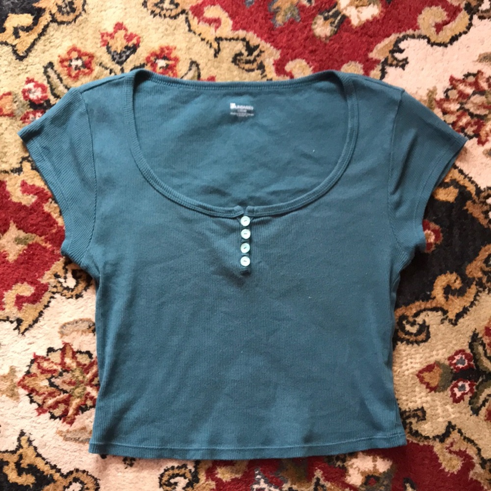 Vintage Y2K No Boundaries teal rubbed knit cropped cotton t shirt